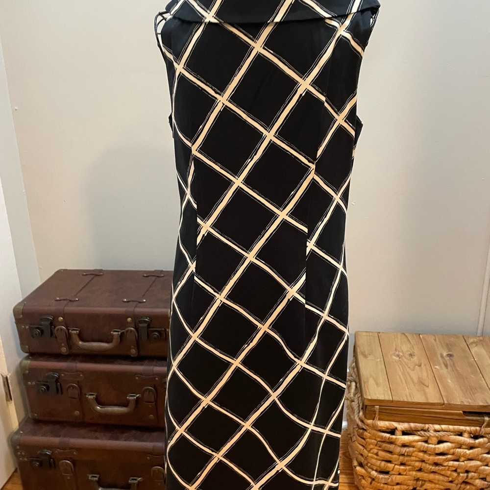 Mod Look - Picture 6 of 6